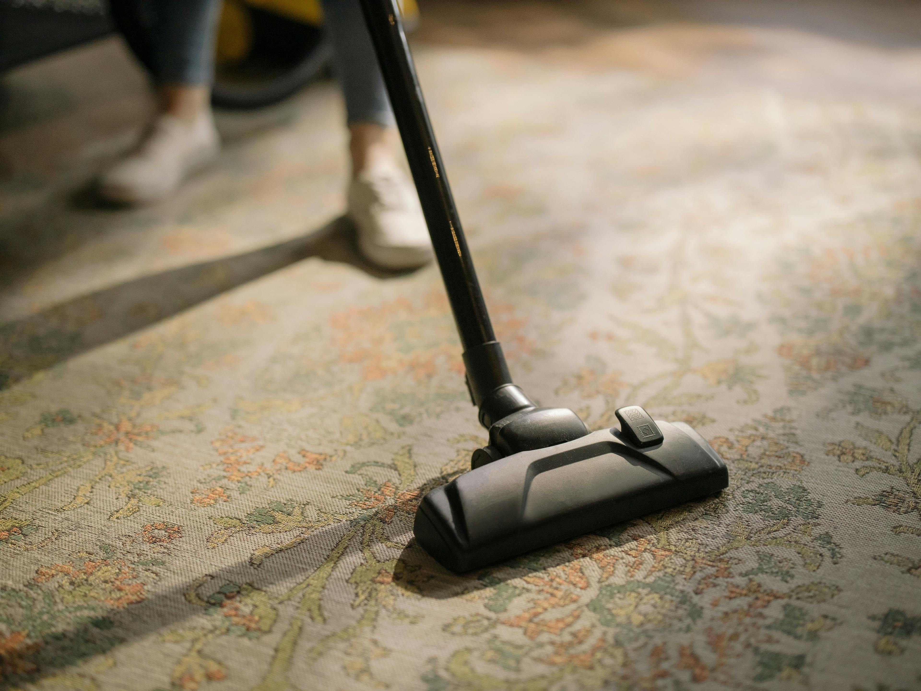 Teppich Selbst Reinigen Um Ihnen die Arbeit zu erleichtern, wir haben Tipps und Tricks zusammengestellt, mit denen Sie Ihren teppich reinigen hausmittel
